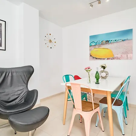 Amplio ático De 2 Apartamento Vélez