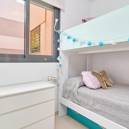 Amplio ático De 2 Vélez